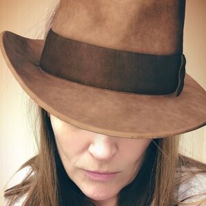 Meet your Posher, Melissa